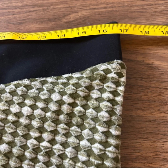 ❤️ NWT Nike Pro Brown HyperWarm Training Houndstooth Corduroy Leggings - Picture 8 of 11